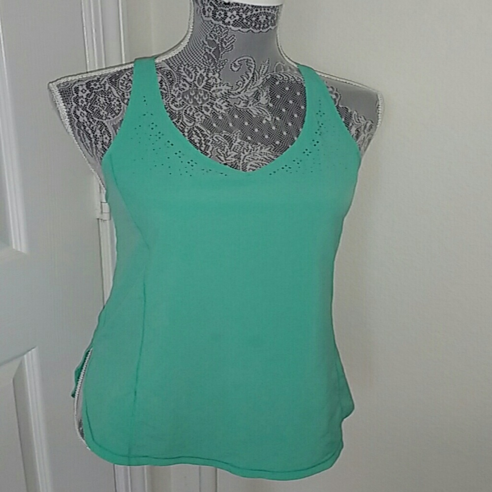 EUC Lululemon tank